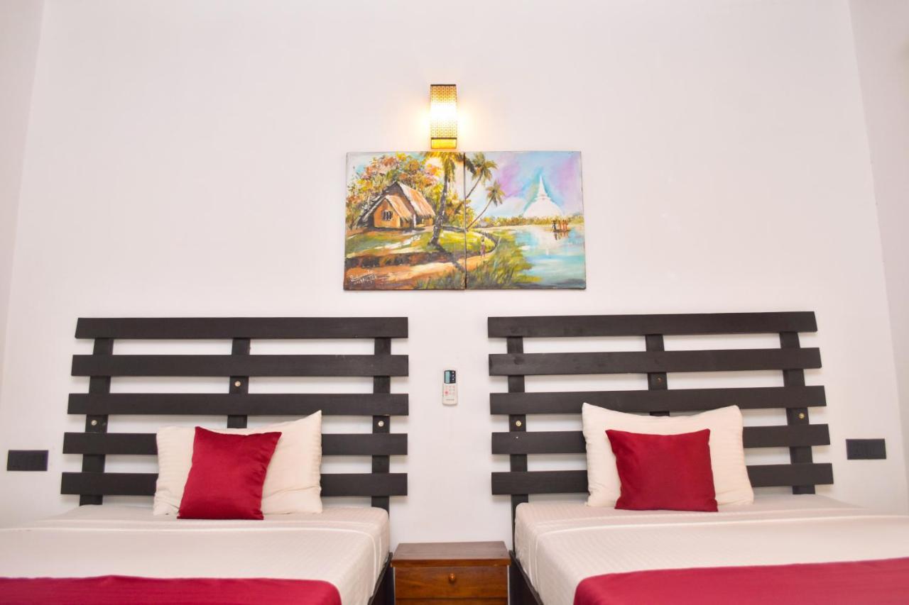Pivisuma Lodge ダンブッラ エクステリア 写真
