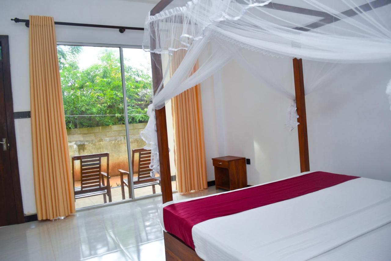 Pivisuma Lodge ダンブッラ エクステリア 写真