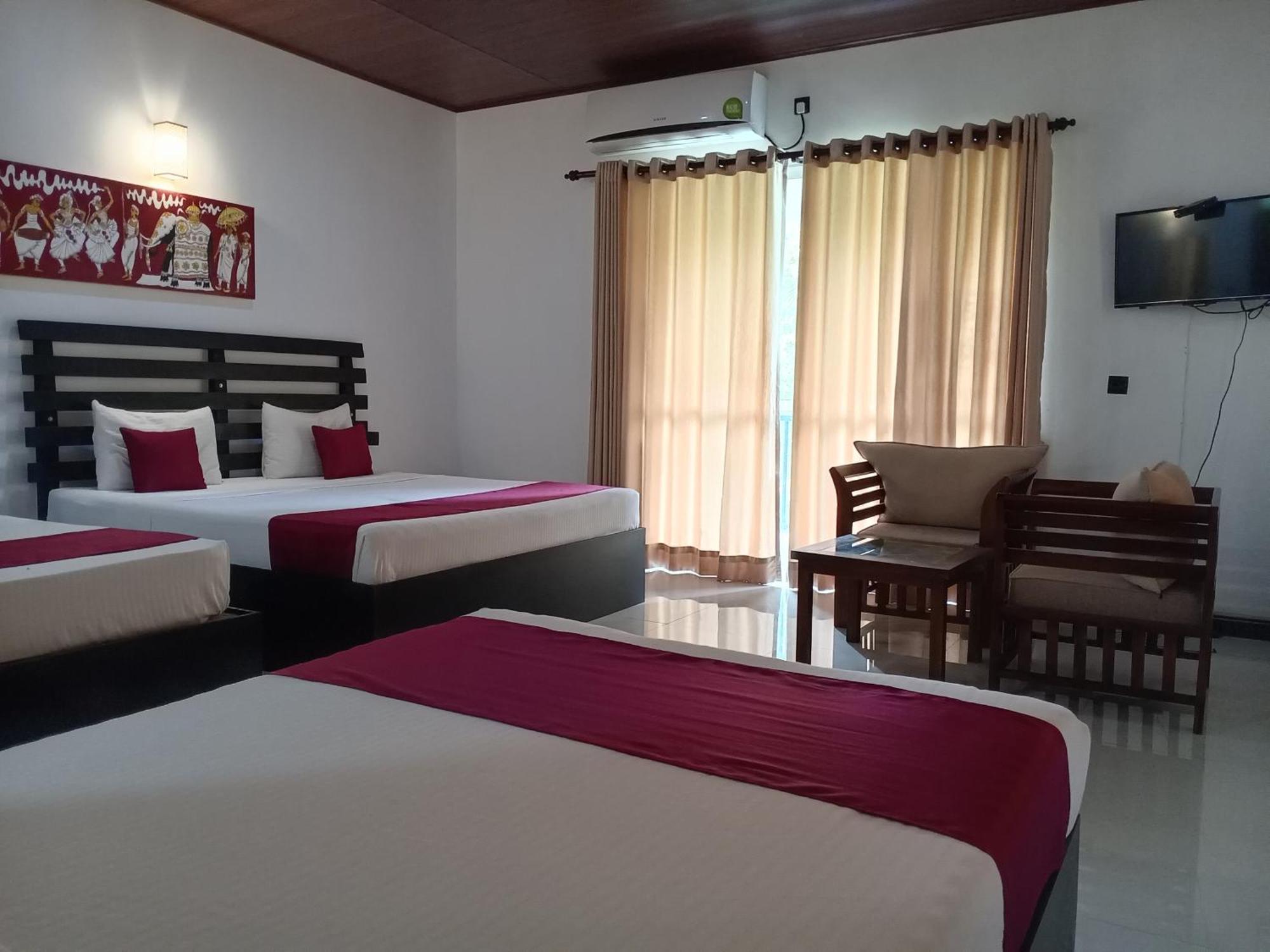Pivisuma Lodge ダンブッラ エクステリア 写真