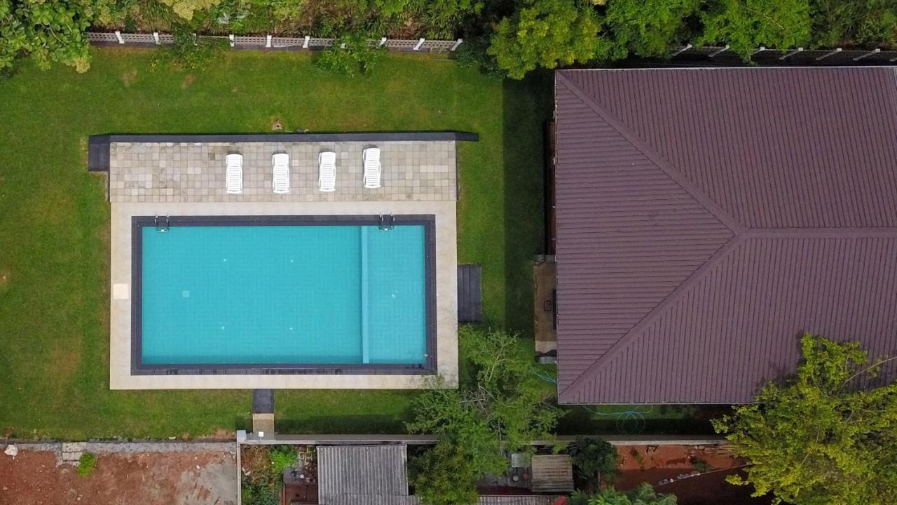 Pivisuma Lodge ダンブッラ エクステリア 写真