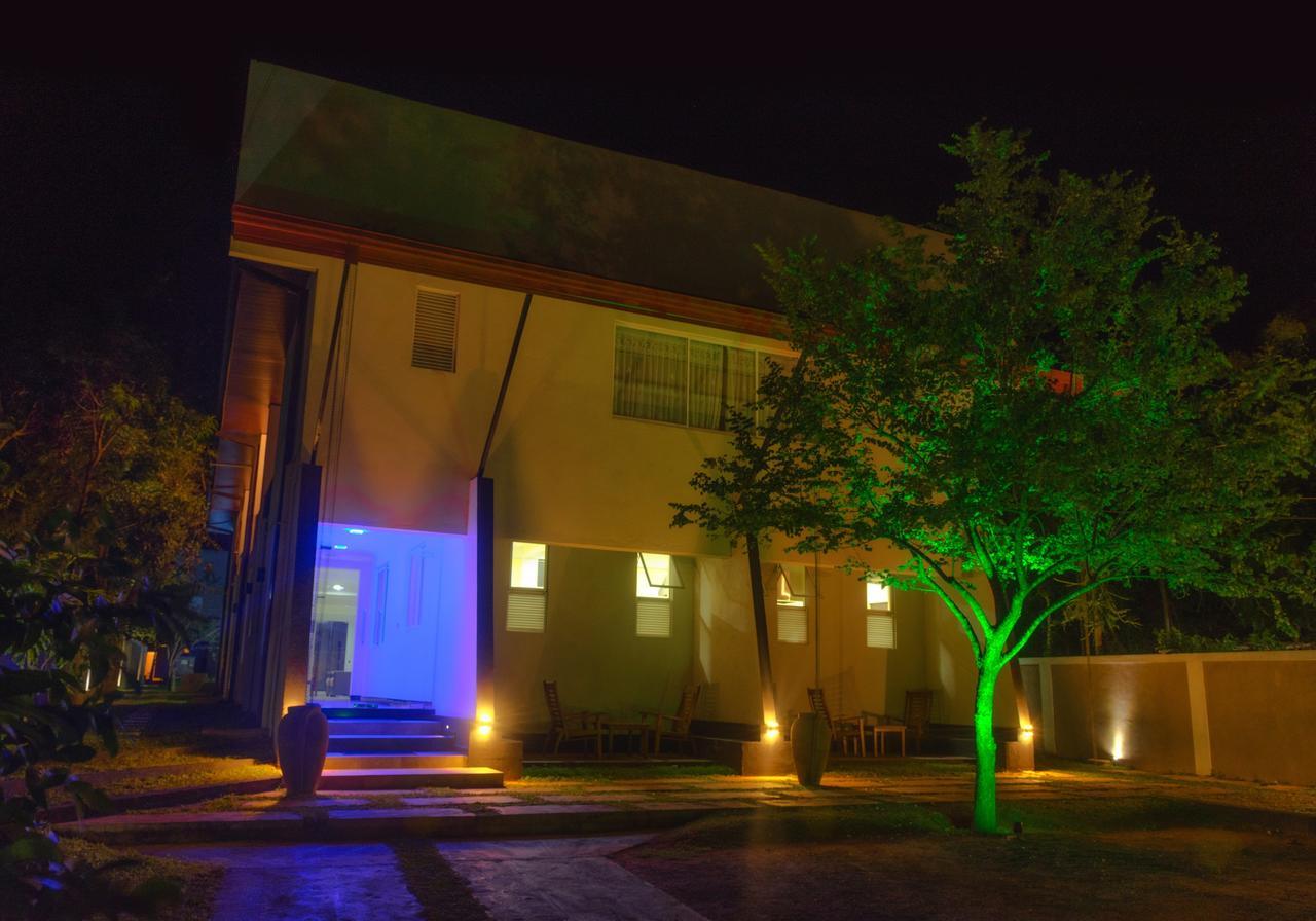 Pivisuma Lodge ダンブッラ エクステリア 写真